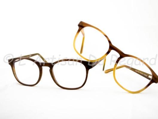 Lunettes colorées en corne