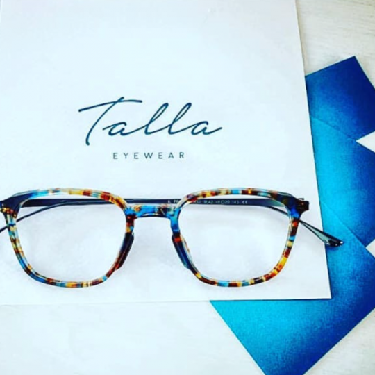 Talla Eyewear invite le pontificat avec les lunettes Il Pescatorio