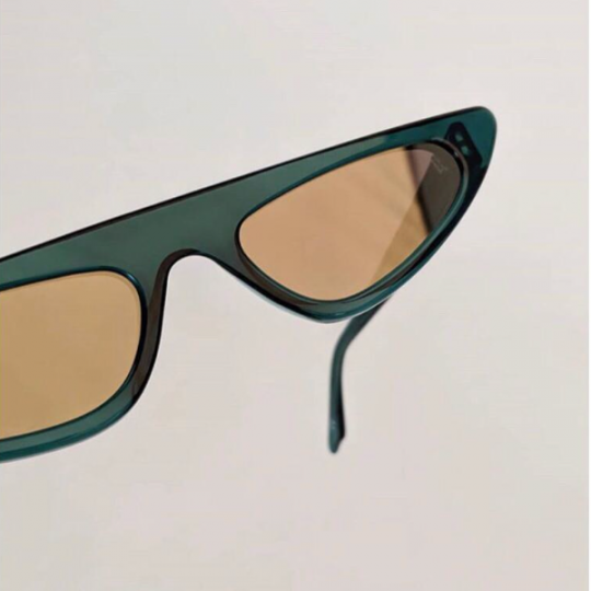 Florence, les lunettes de soleil signature d’Andy Wolf 