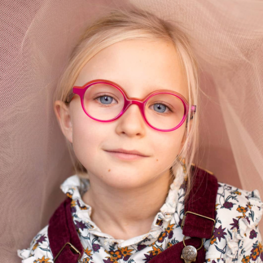 Lunettes pour enfant by Caroline Abram: TETE A LUNETTES 