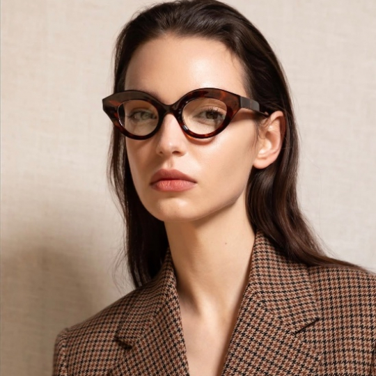 Lunettes papillon | Le guide pour un regard féminin Lunettes papillon | Le guide pour un regard féminin